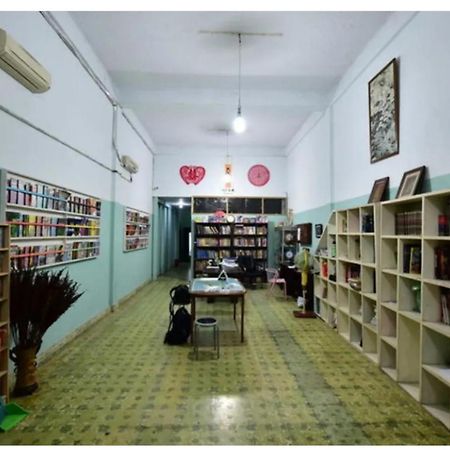 Dazhong Backpacker'S Hostel Medan Exterior foto
